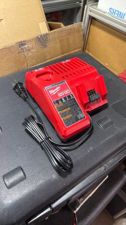 M12/M18 Milwaukee charger