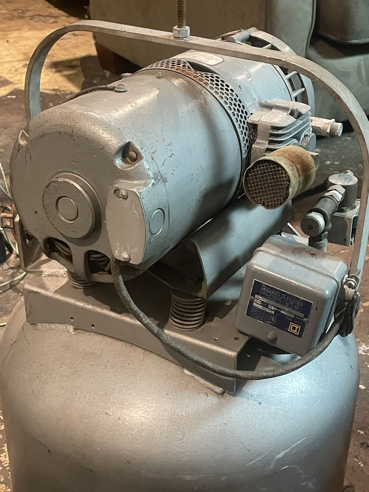 SS White Air Compressor