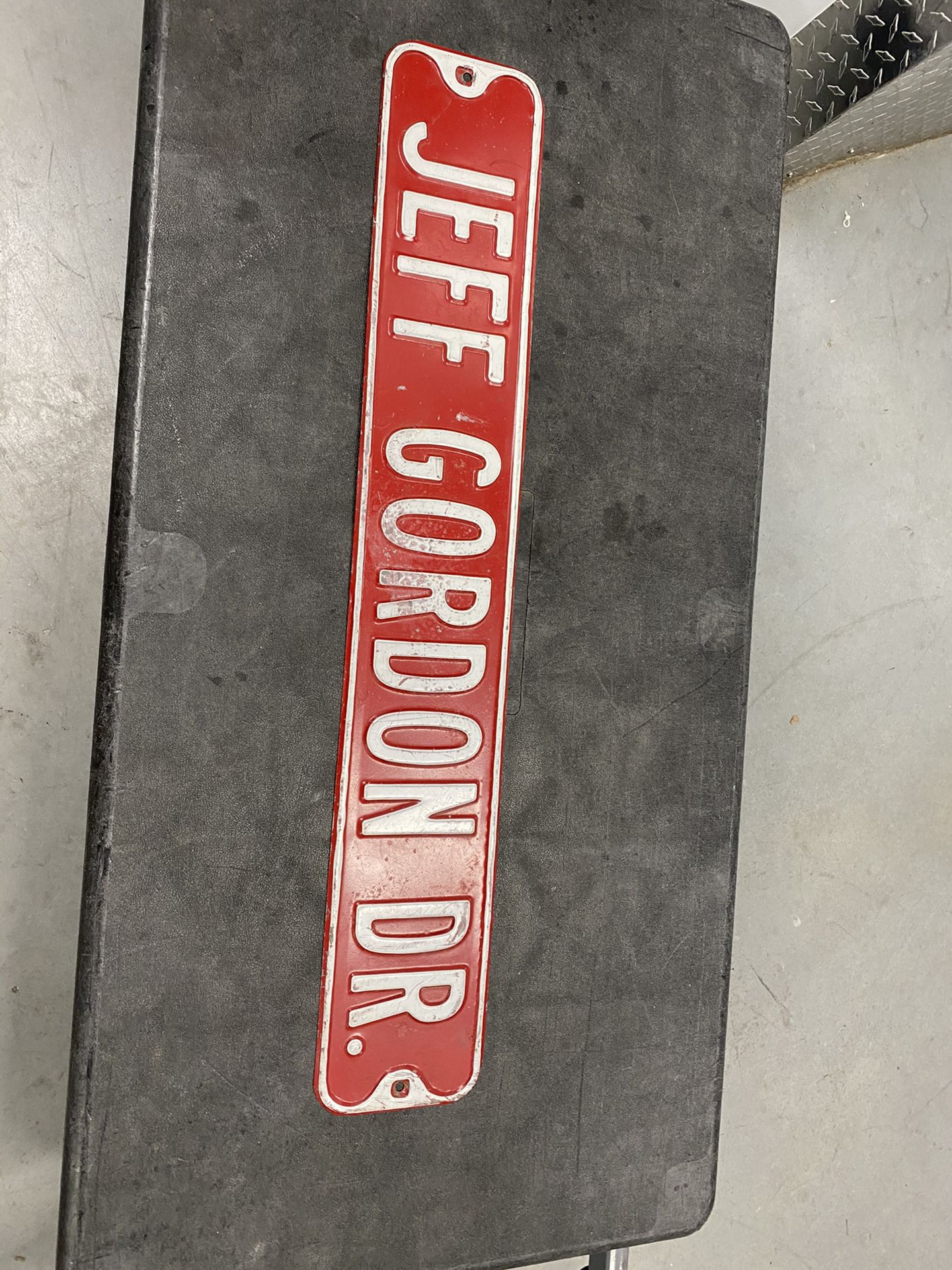 Jeff Gordon road sign collectors