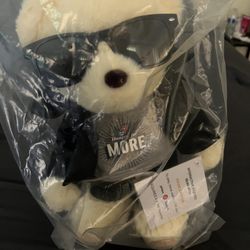 Domino’s Dancing Bear