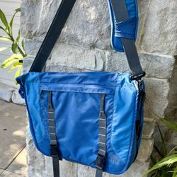 Kelty (treble) Laptop Messenger Crossbody  Bag 