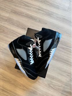 Size 13 men jordan 5 retro