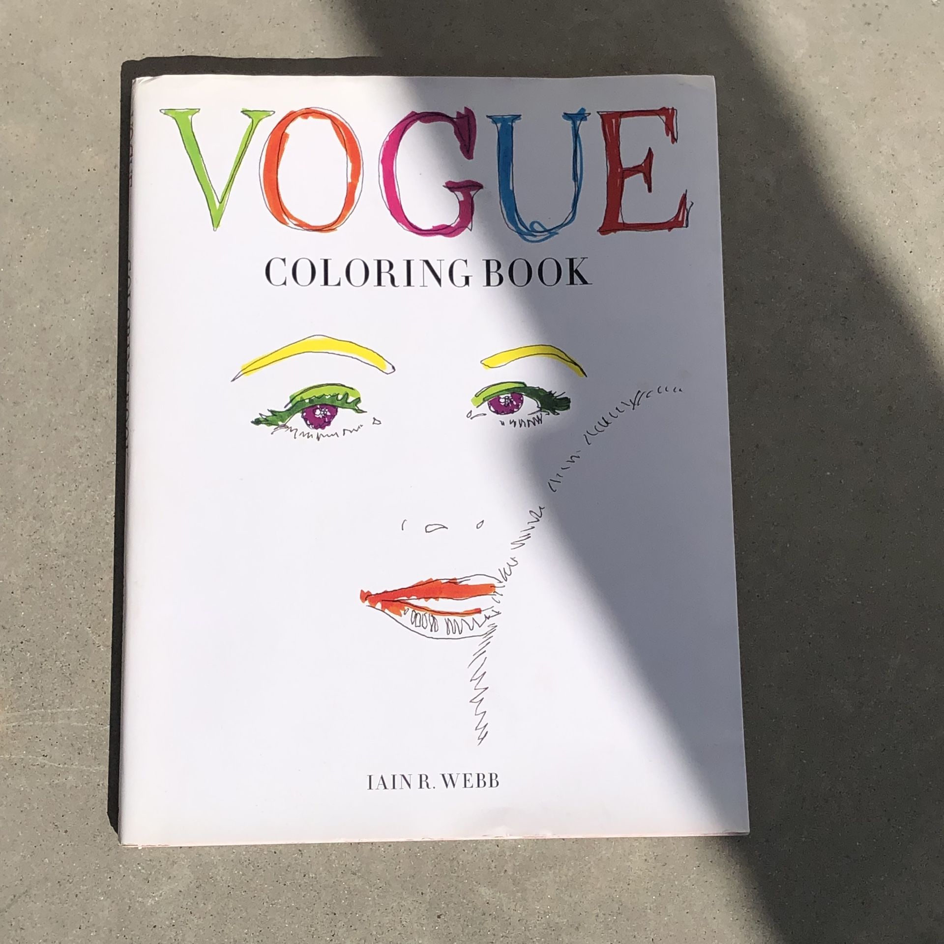 Vogue Adult Coloring Book by Iain R. Webb (Silver Lake)