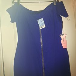 Lady's Dresses  Some New  Size Large, XL 6$ 