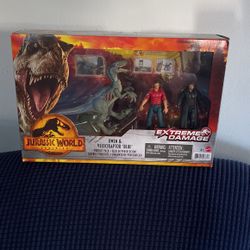 Jurassic World Owen & Velociraptor Blue