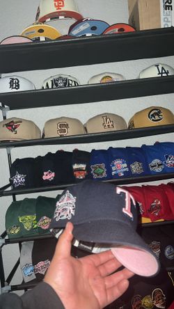 Pinky texans Fitted