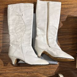 Leather Genuine Boots ,brand new ,size 23/6