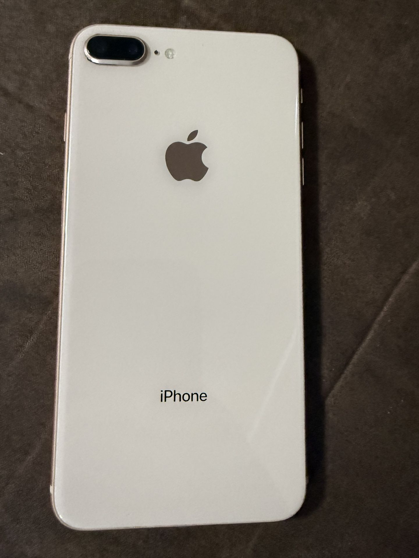 iPhone 8 Plus