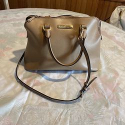 MICHAEL KORS Hand Bag