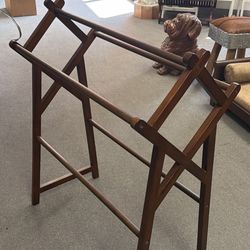 Towel rack