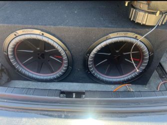 Sonido 2 kicker 12” comp r , 2 amplificadores, estéreo kenwood