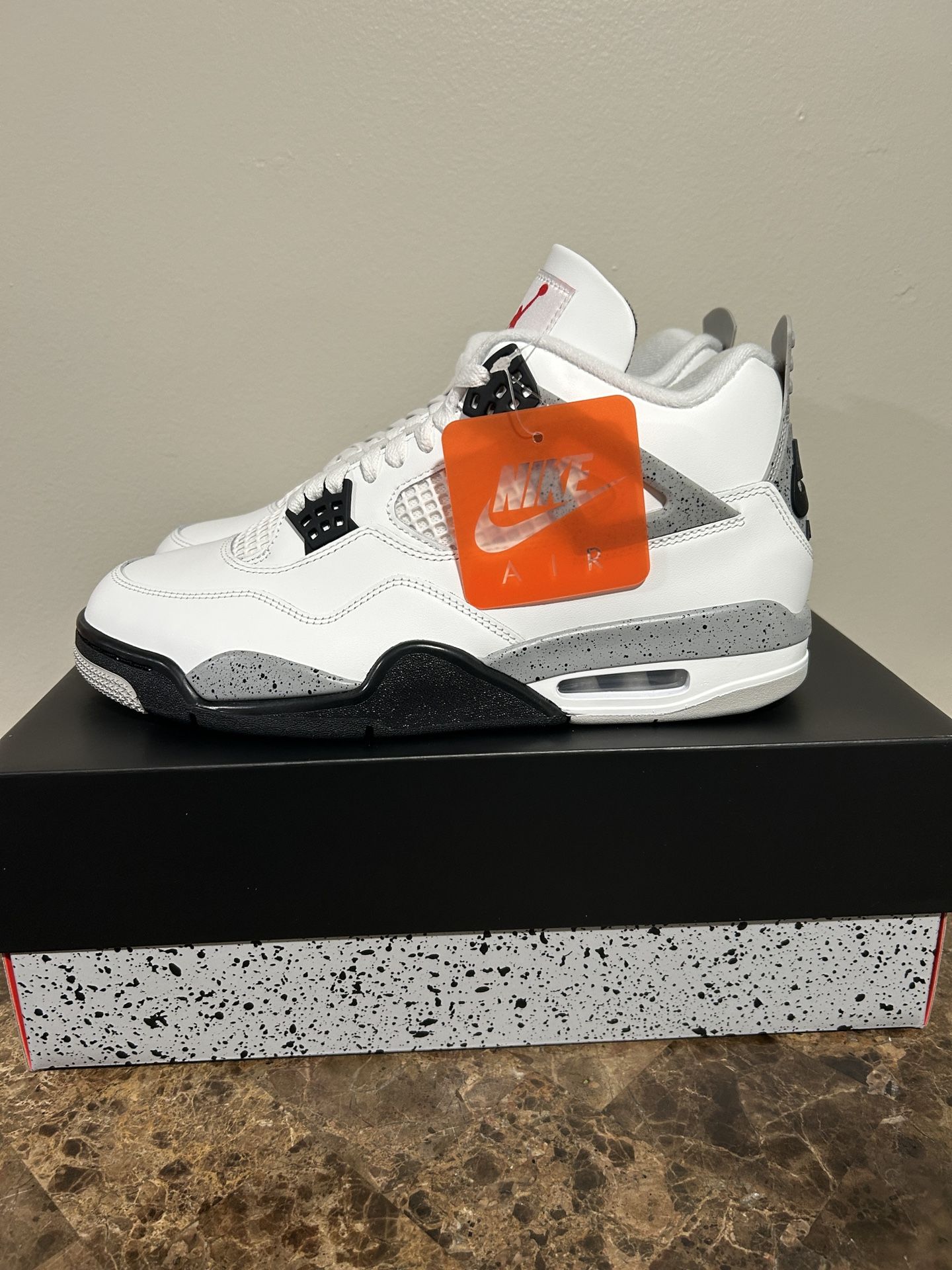 Jordan 4 White Cement