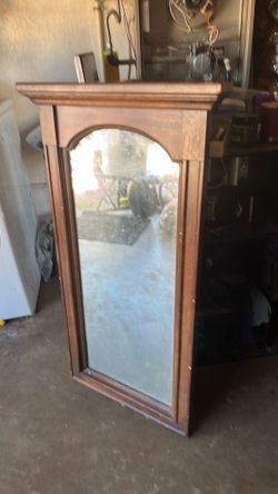 Free mirror.