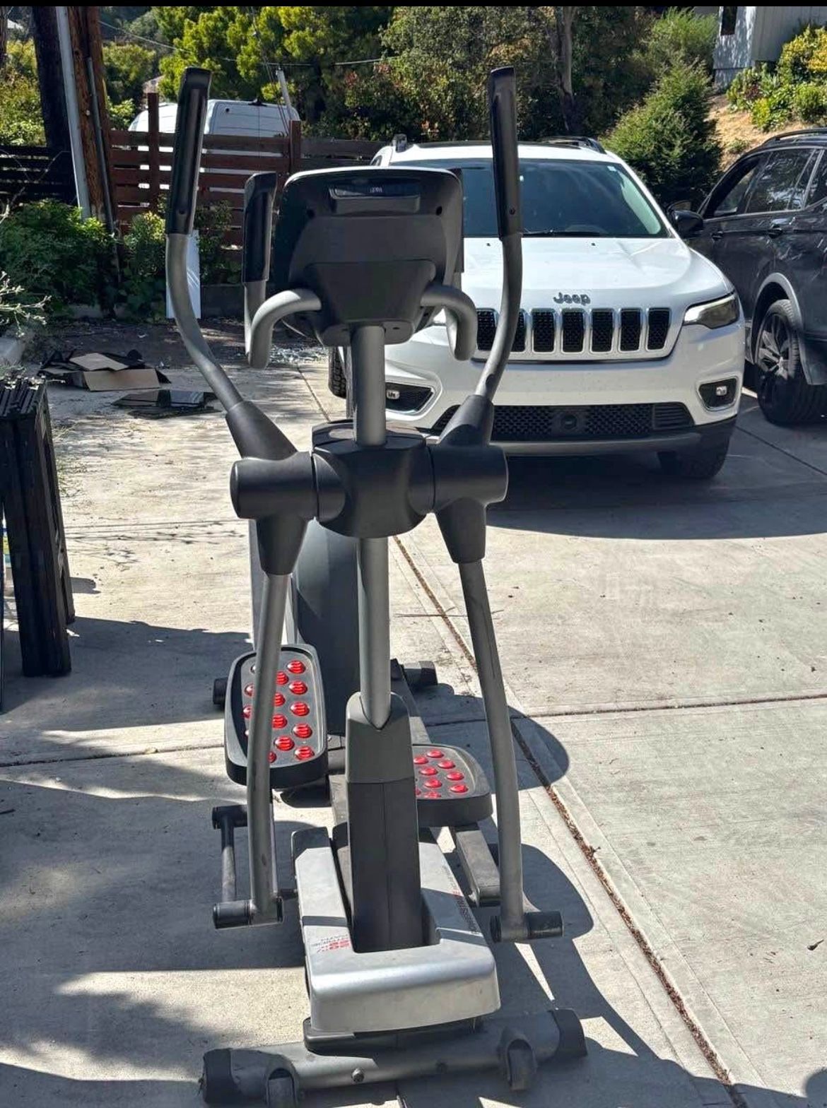 elliptical exercise machine