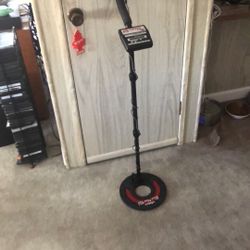 Whites Metal Detector