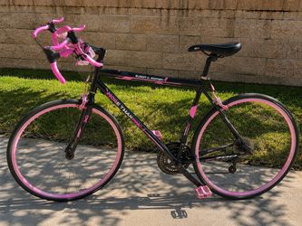 Susan G Komen 700c bike