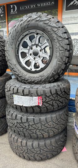 WHEELS TREMOR 17x9 TOYOTA CHEVY 6x5.5