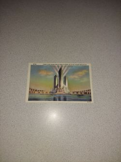 VINTAGE THREE FLUTED TOWERS AROUND DOME OF FEDERAL BUILDING, CHICAGO WORLD'S FAIR UNUSED POSTCARD