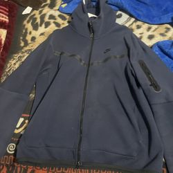 nike tech fleece hoodie navy large