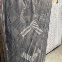 Twin Size Oasis Thermal Comfort Europillow Top 