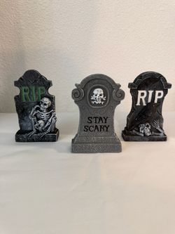 STONE TOMBS 6” HALLOWEEN DECOR