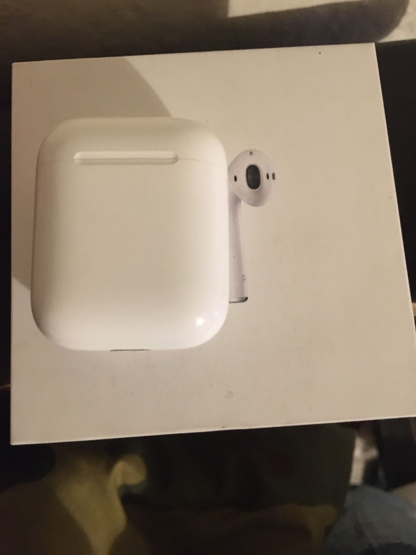 AppIe AirPods