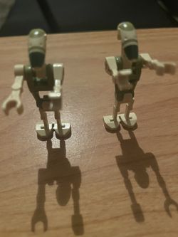 Two B1 Kashykk Battle Droids From Set 75233