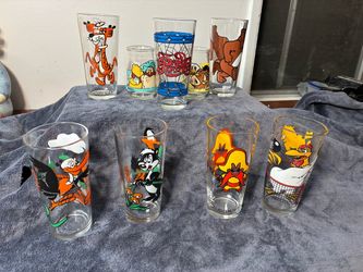 Vintage Cartoon Character Collector Glasses Set of 8