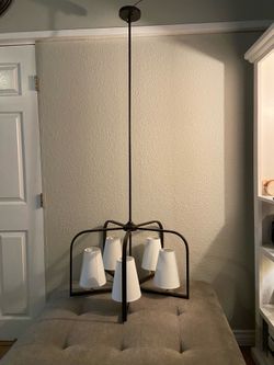 Modern 5-Light Farmhouse/Industrial Chandelier – Matte Black & Brass – New