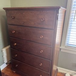 5 Drawer Dresser