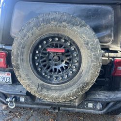 2 Open Country At3 305/70/r17 Load E