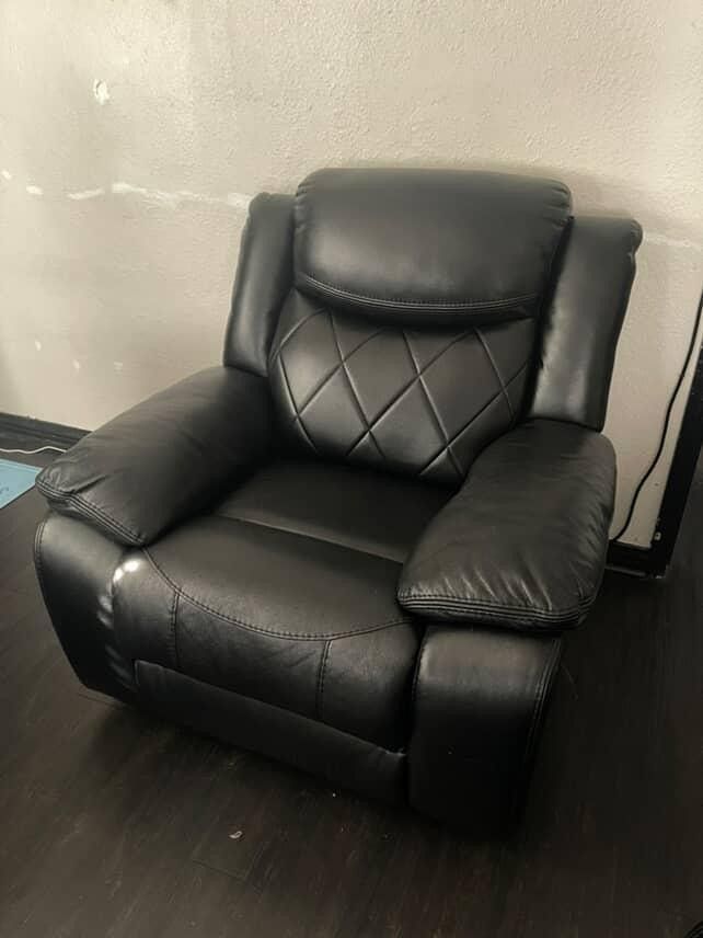Reclining Sofas