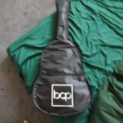 Acoustic Guitar 