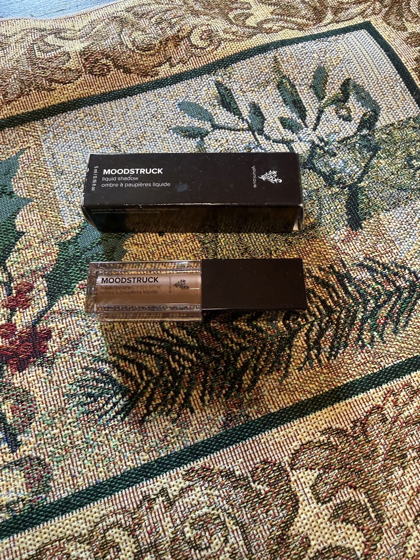 Brand New In Box YOUNIQUE Liquid Eyeshadow In ORNATE