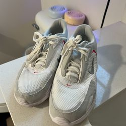 Nike Air Max white trainers, Size US 7 #sneakers #runners