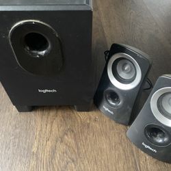 Logitech Computer Speakers