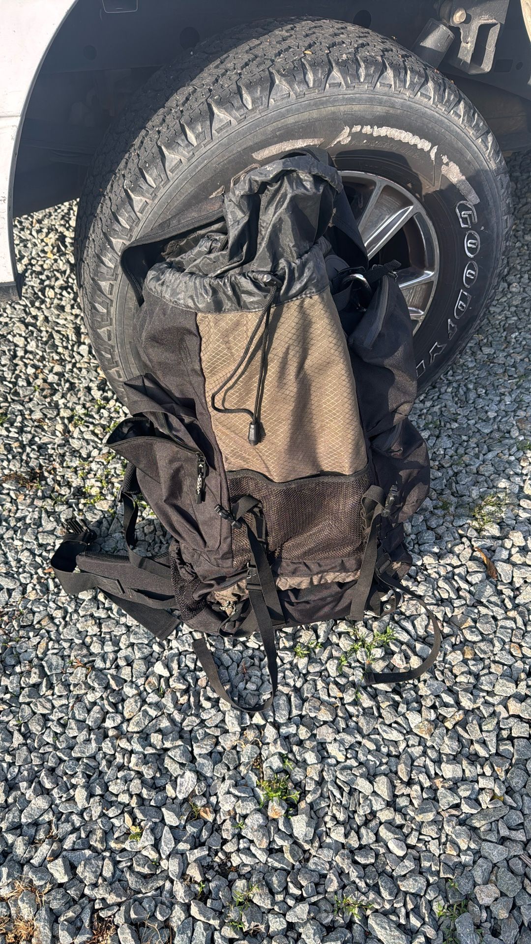 Hiking Backpack Green And Black Color