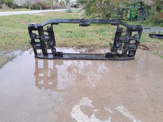 GM CHEVY RADIATOR CORE SUPPORT