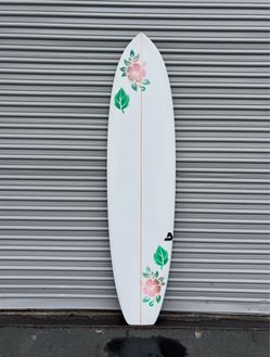 Surfboard 7’2