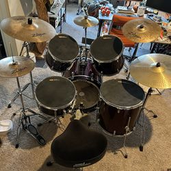 Ludwig 5 Piece Drumset - Drums + Hardware