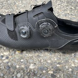 Specialized S-6 Size 41 Wide Cycling Shoes