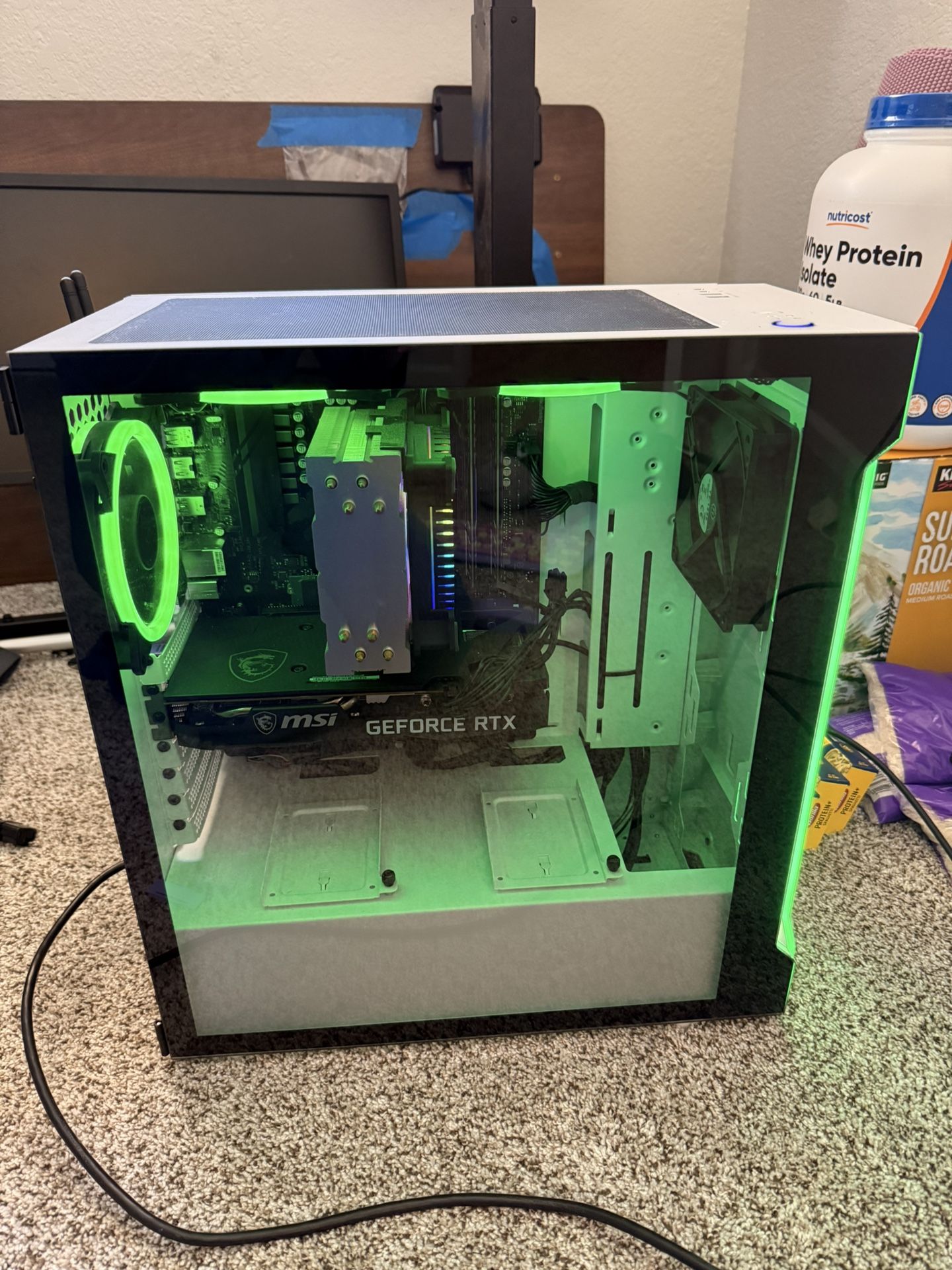 GEFORCE RTX gaming PC and 2 Monitors