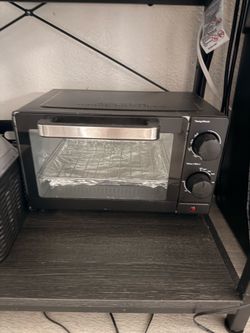Mini counter top toaster