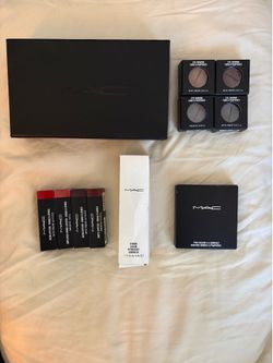 MAC Cosmetics Bundle