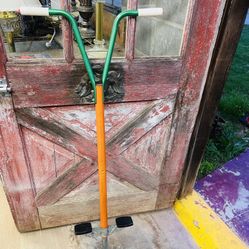 1960s-1970s Vintage Rapco Hippity-Hop Pogo/ Jumping  Stick 46.5” Tall