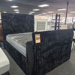 Black Plush Upholstered Bed Frame with Mattress 🚚WE DELIVER🚚