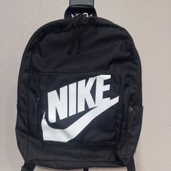 Nike “72” Black Small Backpack Used