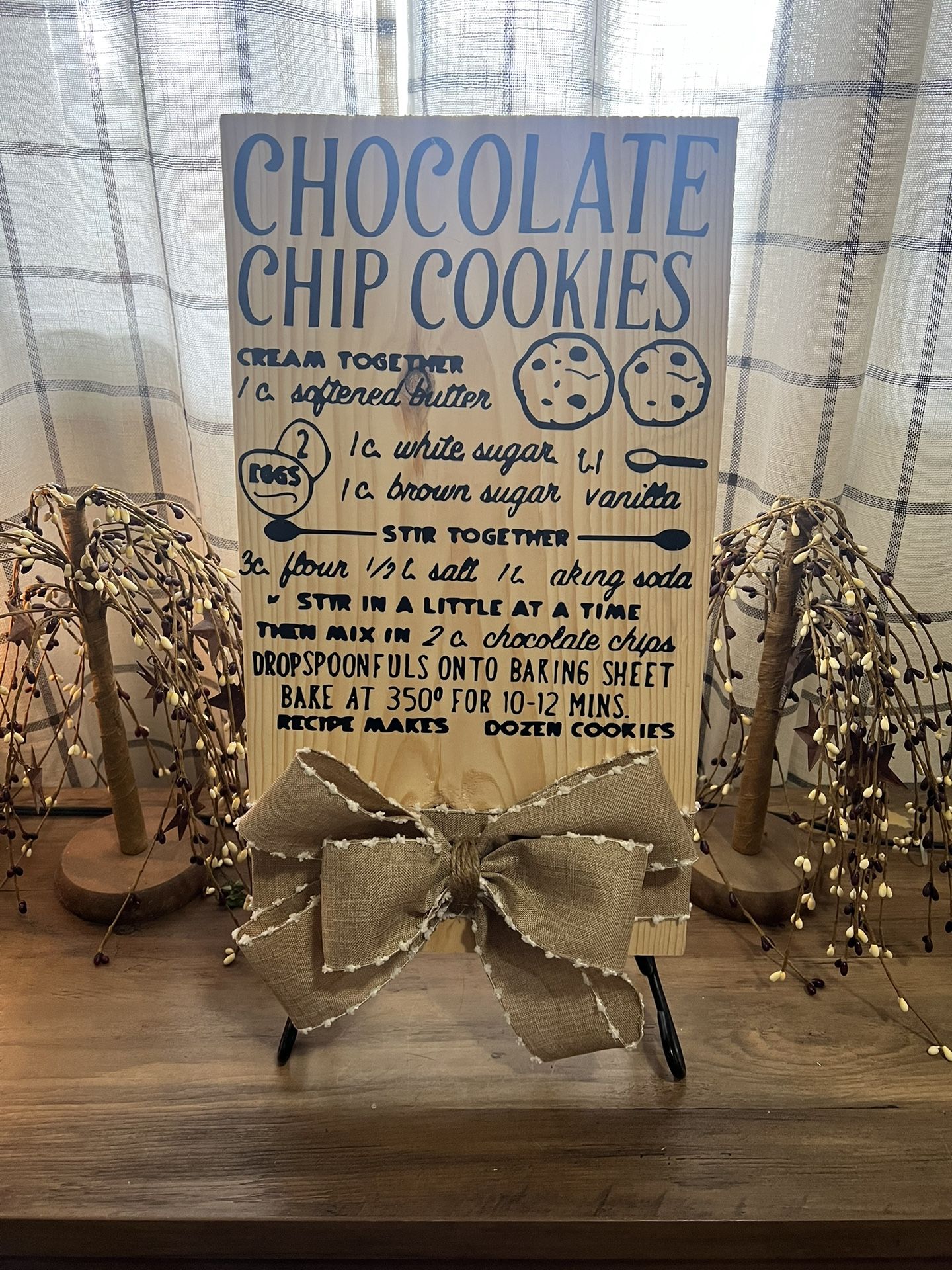 Chocolate Chip Cookie Decoration
