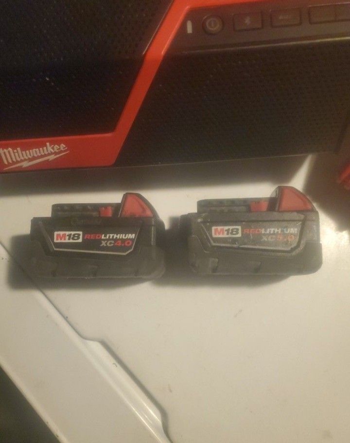 2 Milwaukee Batteries
