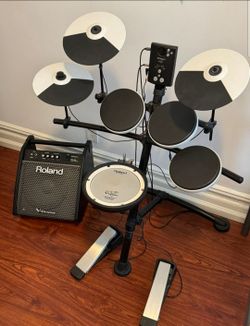 Roland V-Drums TD-1KV + PM-100